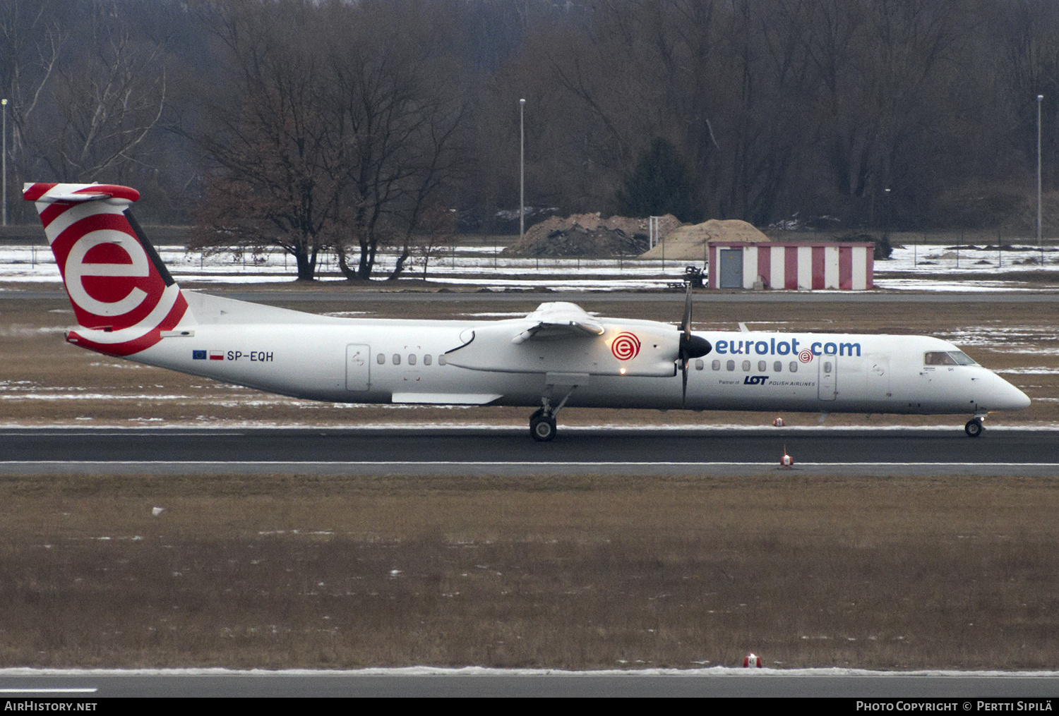 Aircraft Photo of SP-EQH | Bombardier DHC-8-402 Dash 8 | EuroLOT | AirHistory.net #188846