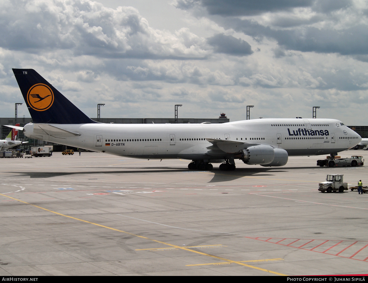 Aircraft Photo of D-ABYN | Boeing 747-830 | Lufthansa | AirHistory.net #188874
