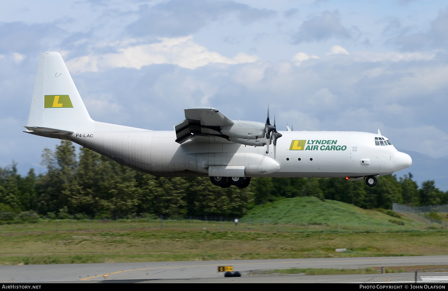 Aircraft Photo of P4-LAC | Lockheed L-100-30 Hercules (382G) | Lynden Air Cargo | AirHistory.net #188900