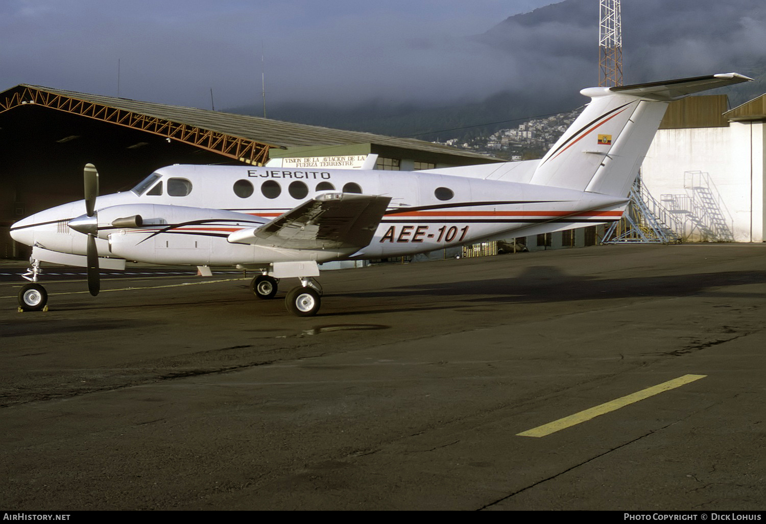Aircraft Photo of AEE-101 | Beech 200 Super King Air | Ecuador - Army | AirHistory.net #188963