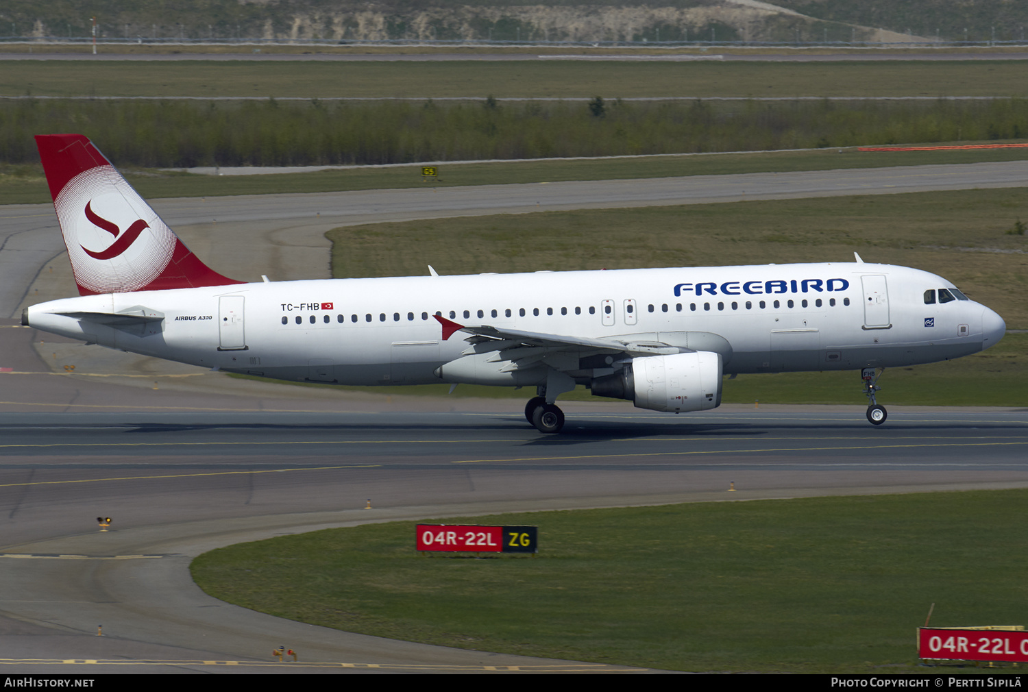 Aircraft Photo of TC-FHB | Airbus A320-214 | Freebird Airlines | AirHistory.net #188980