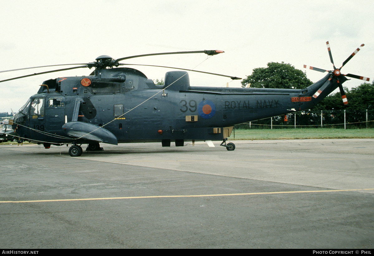 Aircraft Photo of ZA129 | Westland WS-61 Sea King HAS5 | UK - Navy | AirHistory.net #189039