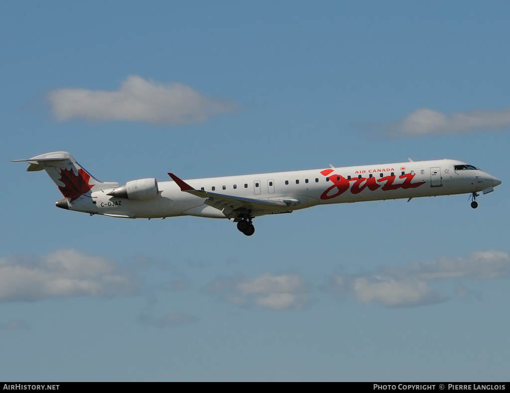 Aircraft Photo of C-GJAZ | Bombardier CRJ-705 (CL-600-2D15) | Air Canada Jazz | AirHistory.net #189092