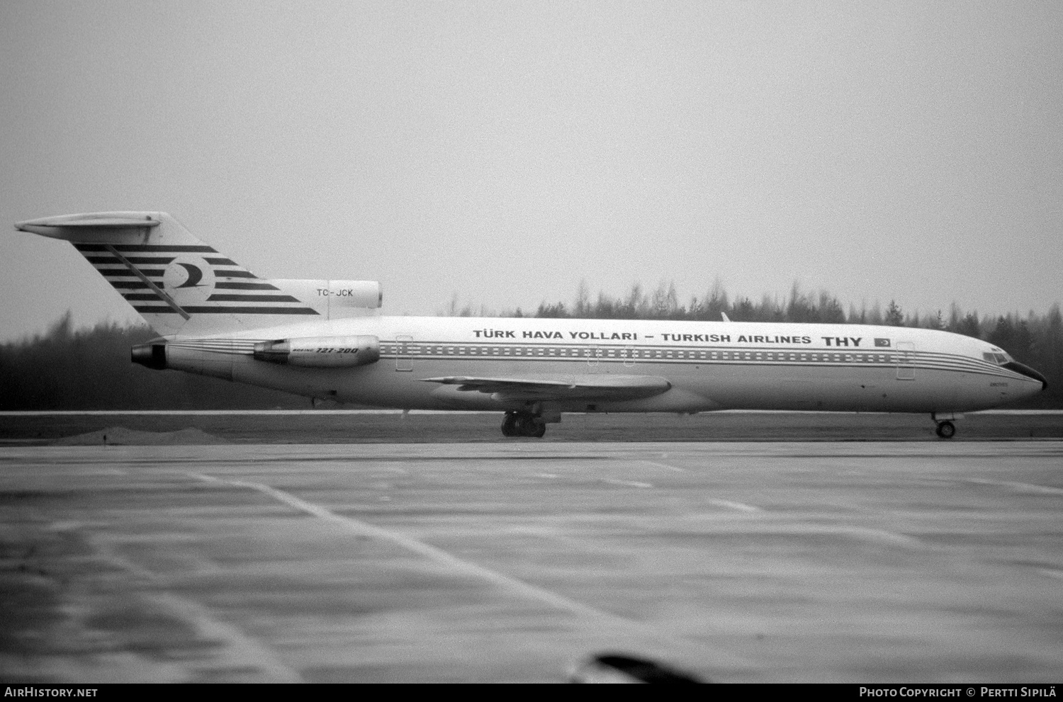 Aircraft Photo of TC-JCK | Boeing 727-243/Adv | THY Türk Hava Yolları - Turkish Airlines | AirHistory.net #189109