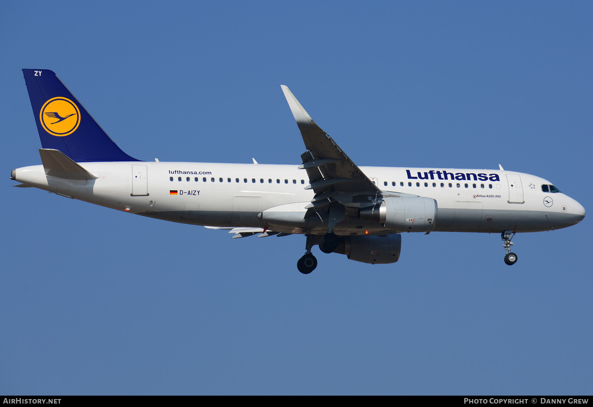 Aircraft Photo of D-AIZY | Airbus A320-214 | Lufthansa | AirHistory.net #189180
