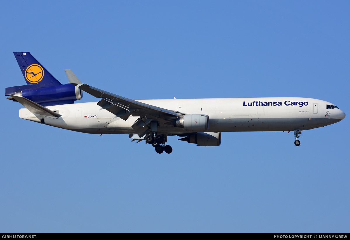 Aircraft Photo of D-ALCD | McDonnell Douglas MD-11F | Lufthansa Cargo | AirHistory.net #189193