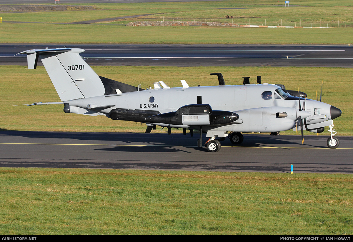 Aircraft Photo of 93-0701 / 30701 | Beech RC-12X Huron (A200CT) | USA - Army | AirHistory.net #189240