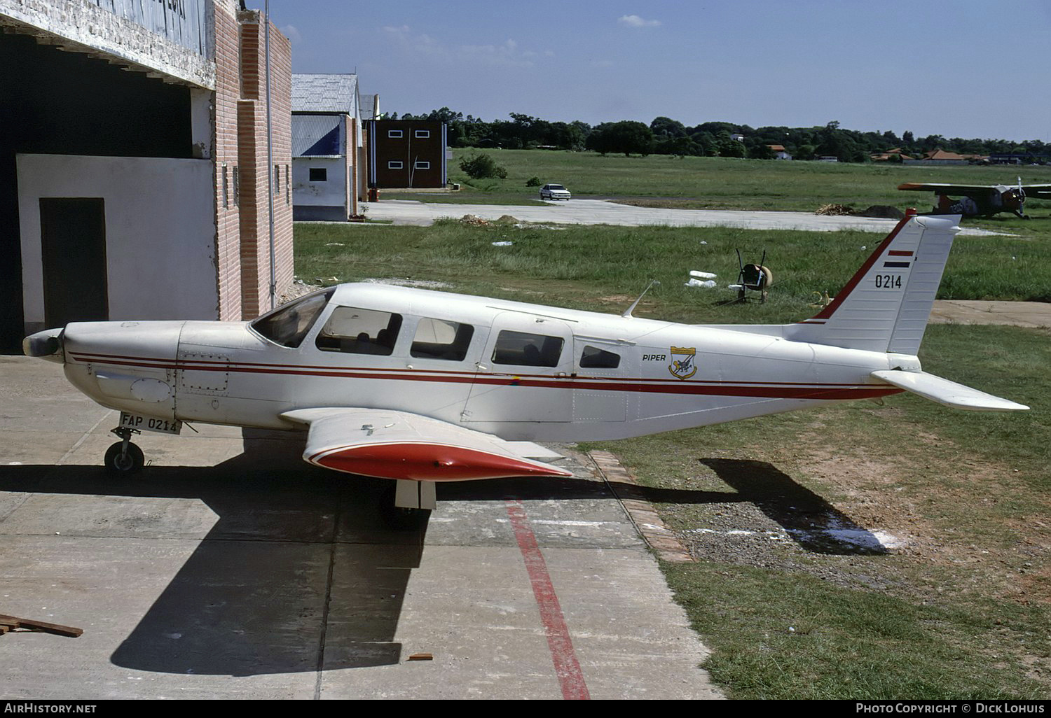 Aircraft Photo of 0214 | Piper PA-32R | Paraguay - Air Force | AirHistory.net #189269
