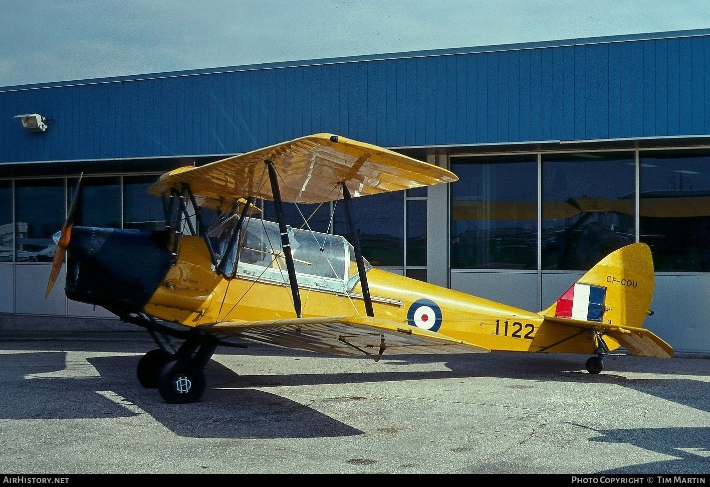 Aircraft Photo of CF-COU / 1122 | De Havilland D.H. 82C Tiger Moth | Canada - Air Force | AirHistory.net #189385