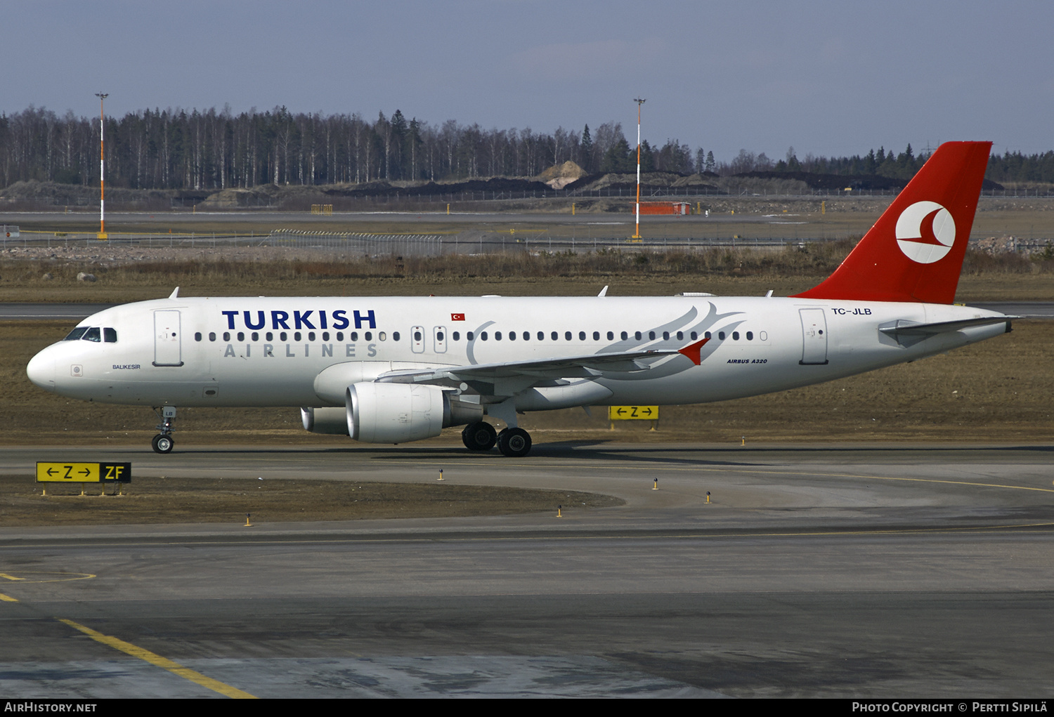 Aircraft Photo of TC-JLB | Airbus A320-214 | Turkish Airlines | AirHistory.net #189422