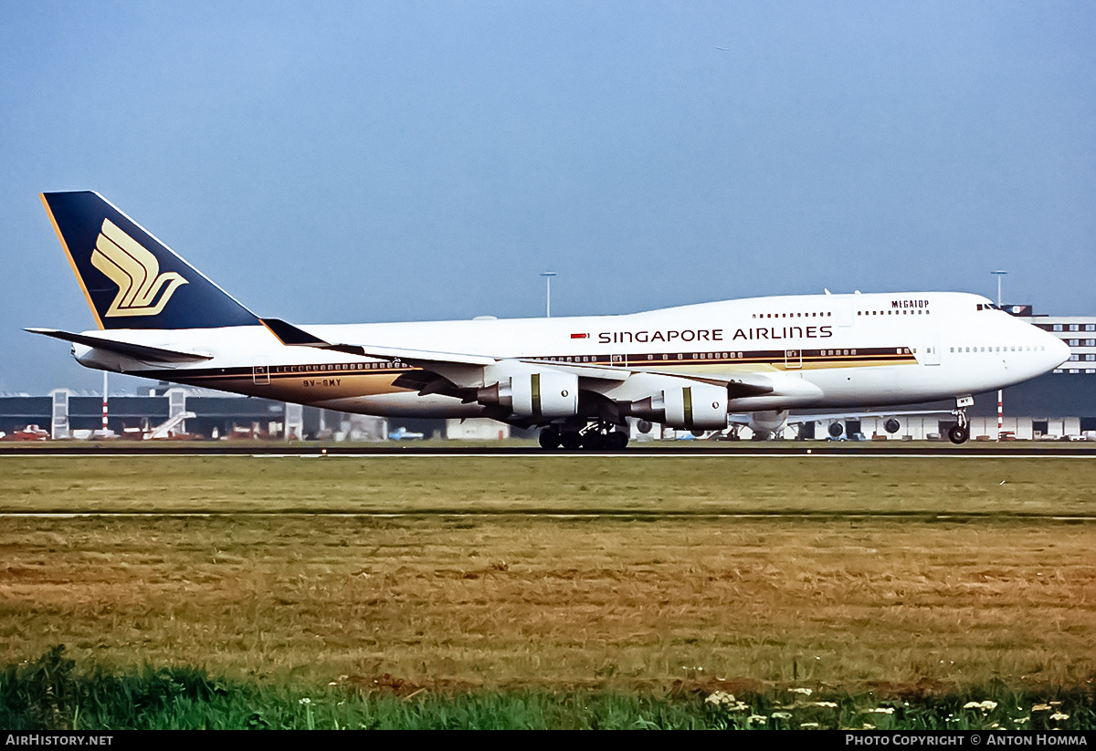 Aircraft Photo of 9V-SMY | Boeing 747-412 | Singapore Airlines | AirHistory.net #189447