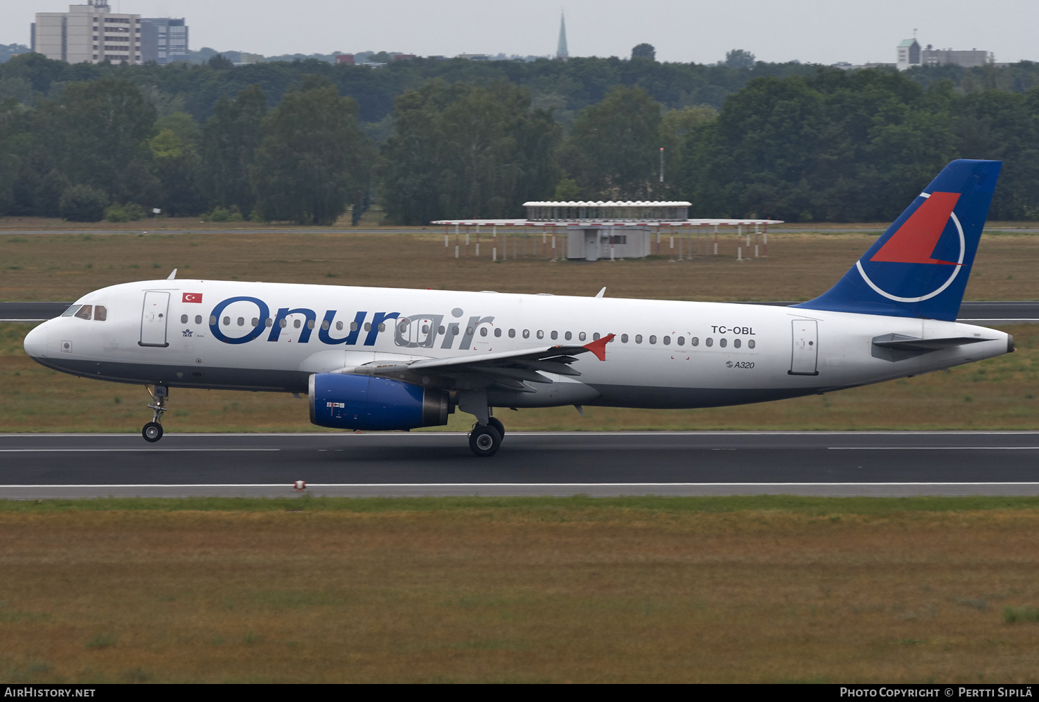 Aircraft Photo of TC-OBL | Airbus A320-232 | Onur Air | AirHistory.net #189544