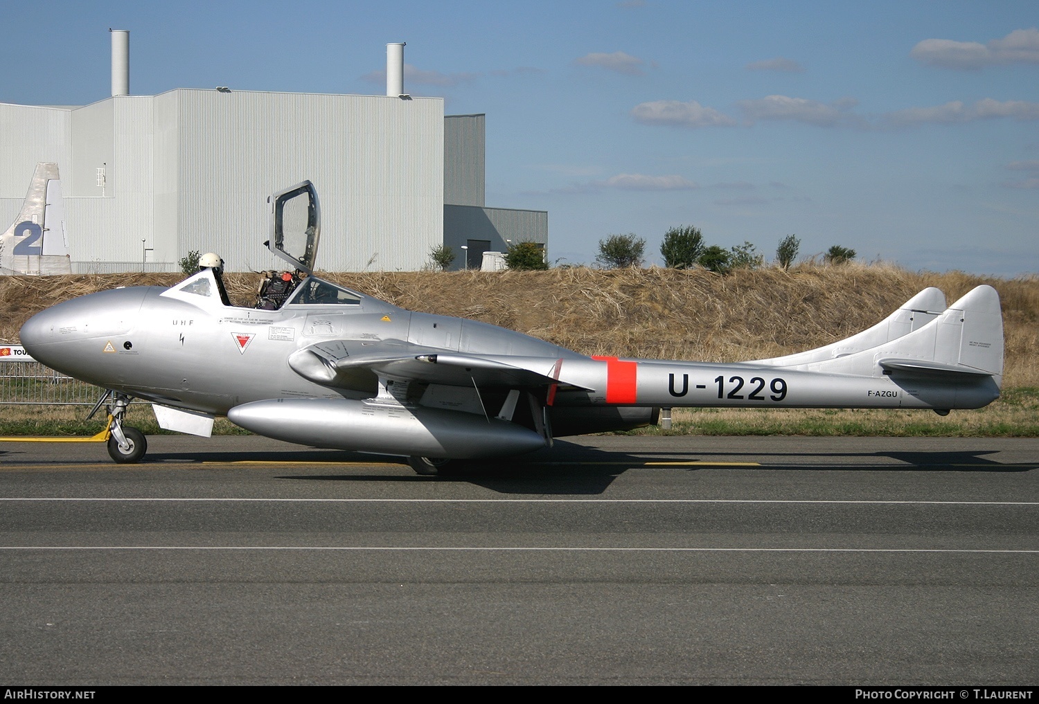 Aircraft Photo of F-AZGU / U-1229 | De Havilland D.H. 115 Vampire T55 | Switzerland - Air Force | AirHistory.net #189599