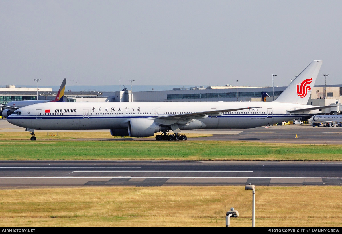 Aircraft Photo of B-2033 | Boeing 777-39L/ER | Air China | AirHistory.net #189603