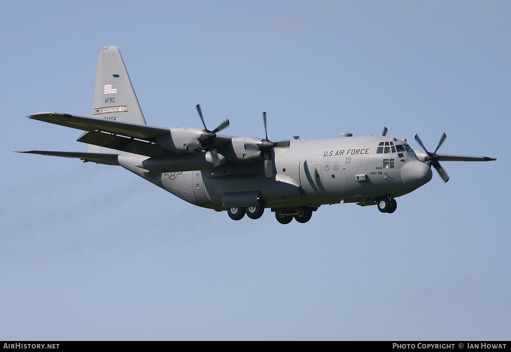 Aircraft Photo of 88-4404 / 84404 | Lockheed C-130H Hercules | USA - Air Force | AirHistory.net #189707