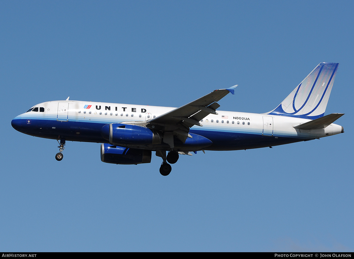 Aircraft Photo of N802UA | Airbus A319-131 | United Airlines | AirHistory.net #189782