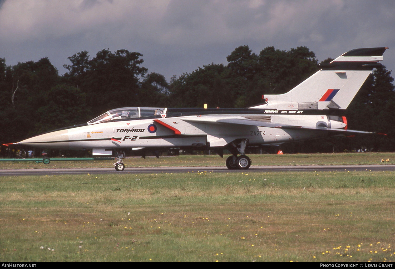 Aircraft Photo of ZA254 | Panavia Tornado F2 | UK - Air Force | AirHistory.net #189855