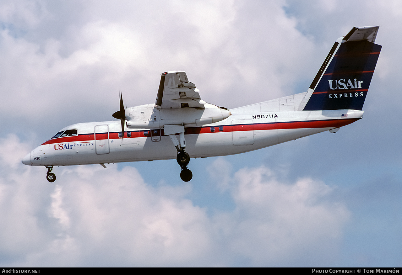 Aircraft Photo of N907HA | De Havilland Canada DHC-8-102 Dash 8 | USAir Express | AirHistory.net #189866