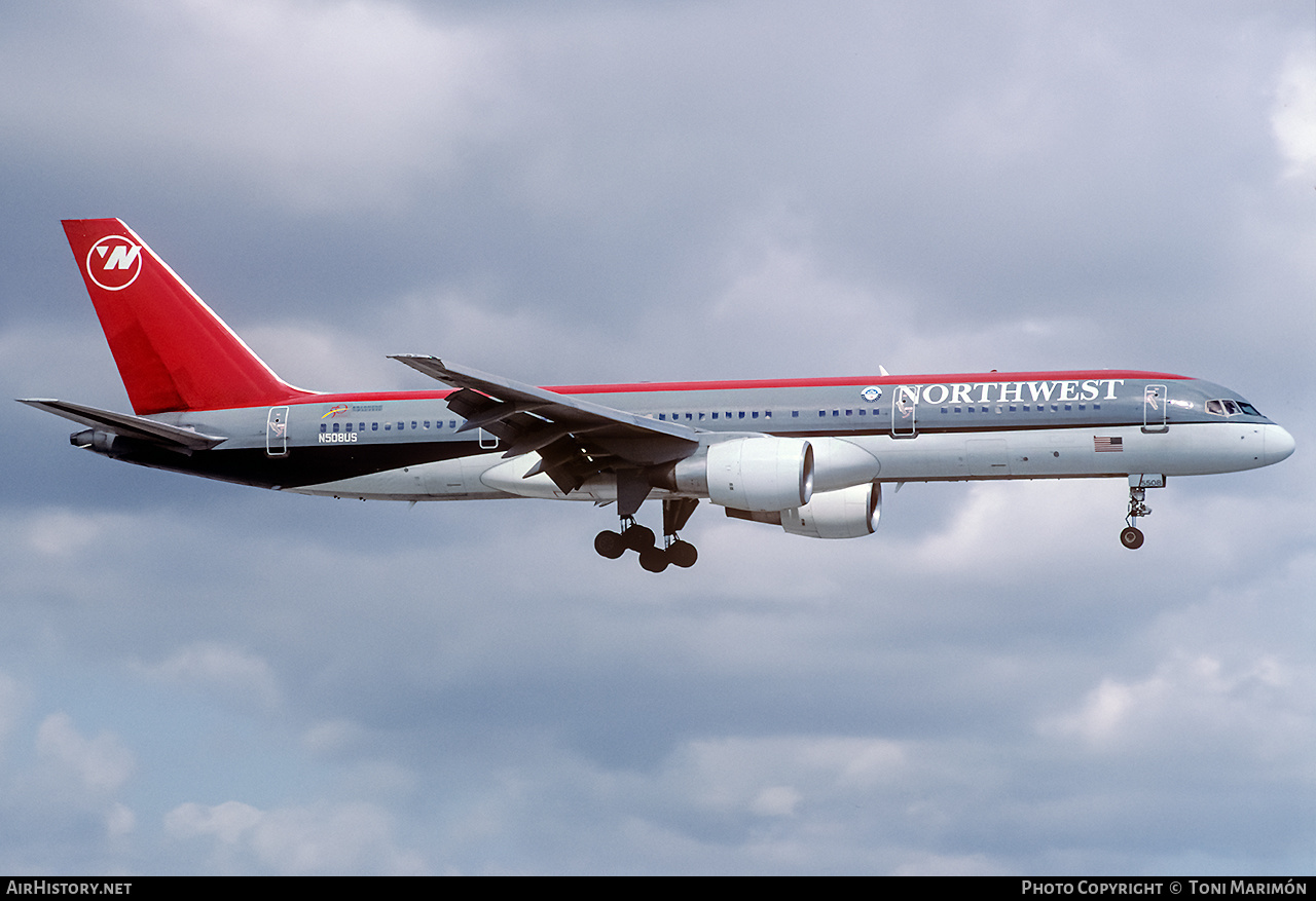 Aircraft Photo of N508US | Boeing 757-251 | Northwest Airlines | AirHistory.net #189983
