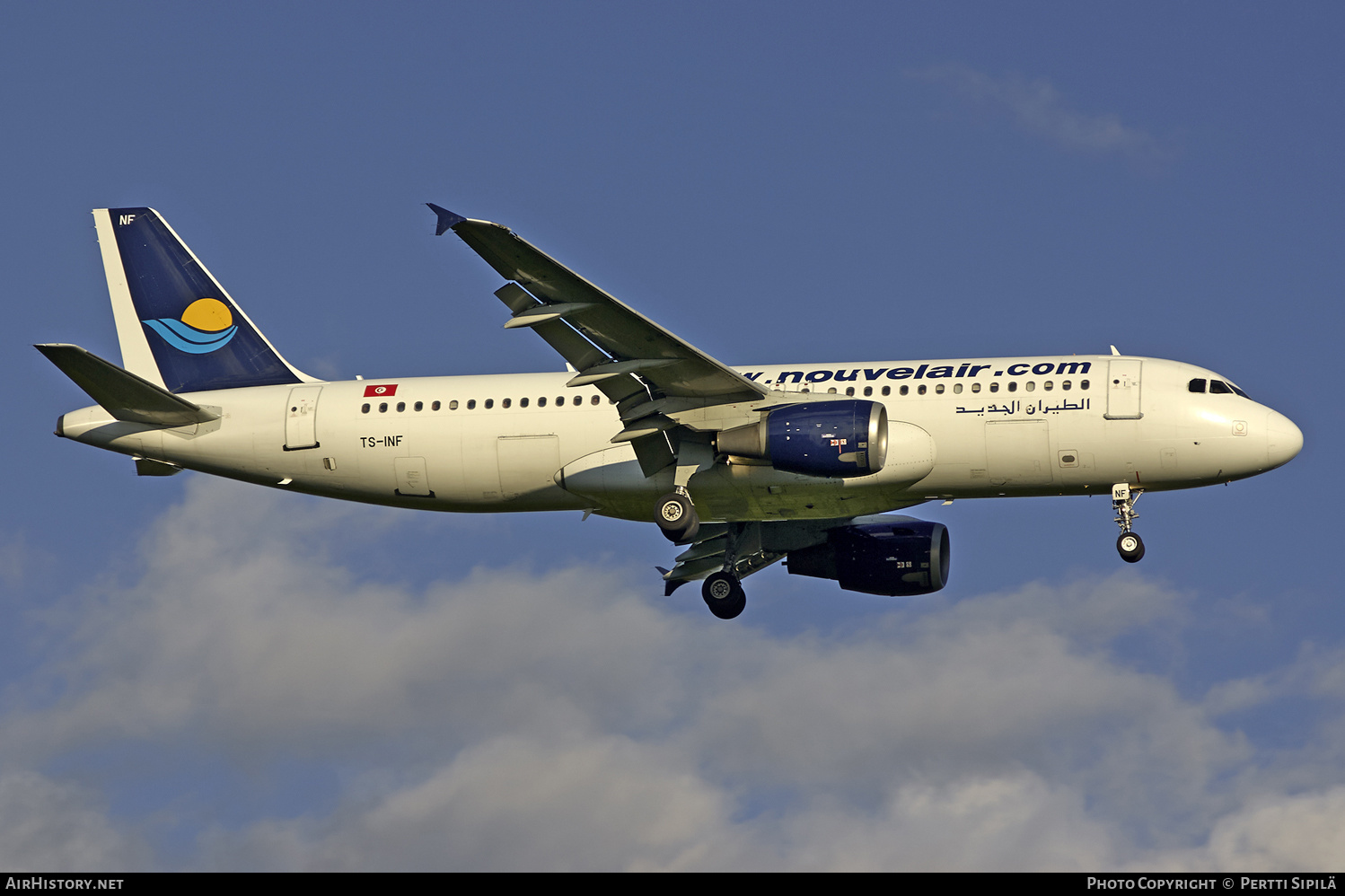 Aircraft Photo of TS-INF | Airbus A320-212 | Nouvelair Tunisie | AirHistory.net #190001