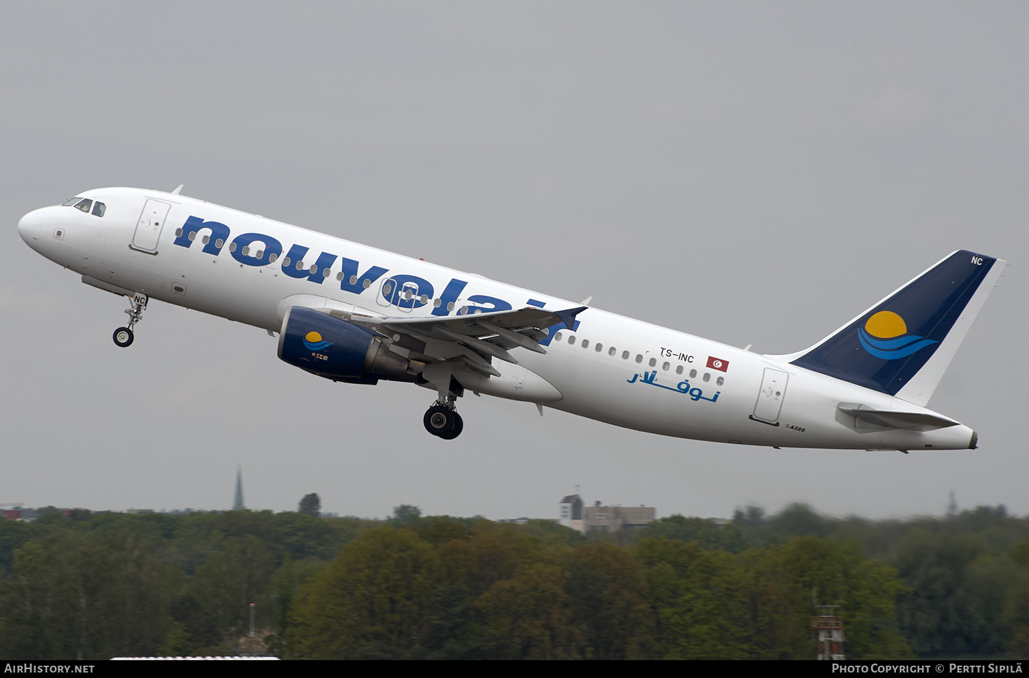 Aircraft Photo of TS-INC | Airbus A320-214 | Nouvelair Tunisie | AirHistory.net #190012