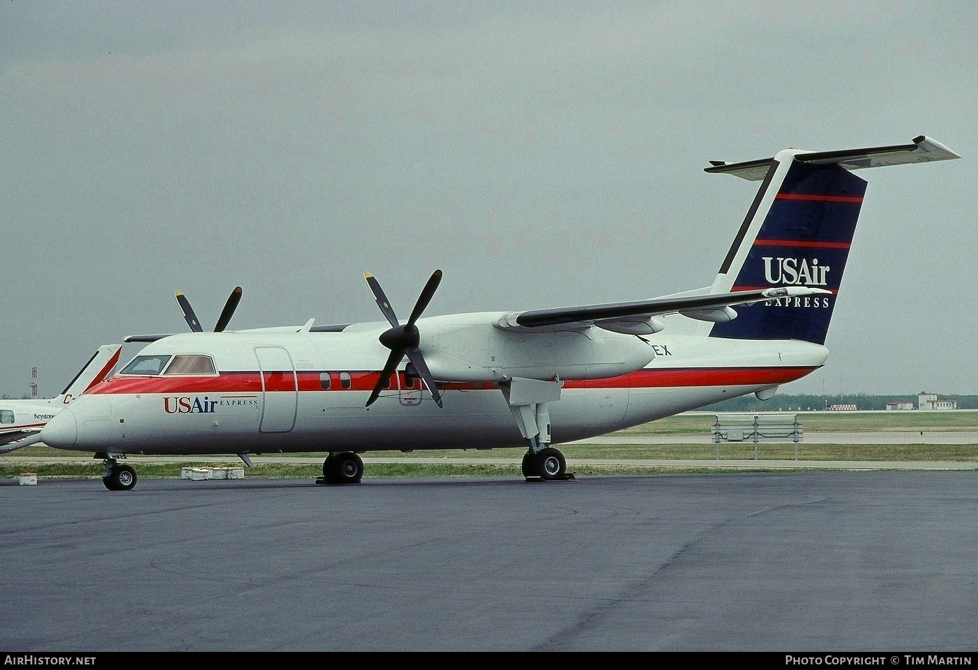 Aircraft Photo of N823EX | De Havilland Canada DHC-8-102A Dash 8 | USAir Express | AirHistory.net #190013