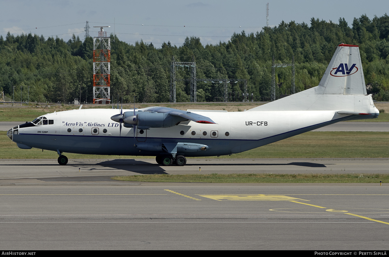 Aircraft Photo of UR-CFB | Antonov An-12BP | AeroVis Airlines | AirHistory.net #190031