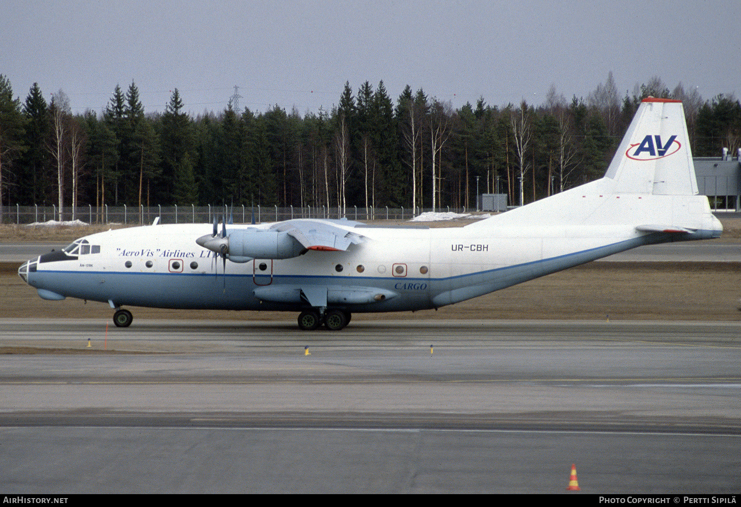 Aircraft Photo of UR-CBH | Antonov An-12BK | AeroVis Airlines | AirHistory.net #190038