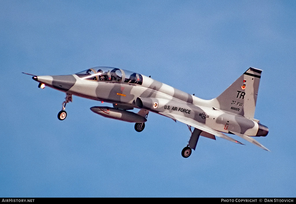 Aircraft Photo of 60-0572 / 600572 | Northrop T-38A Talon | USA - Air Force | AirHistory.net #190070