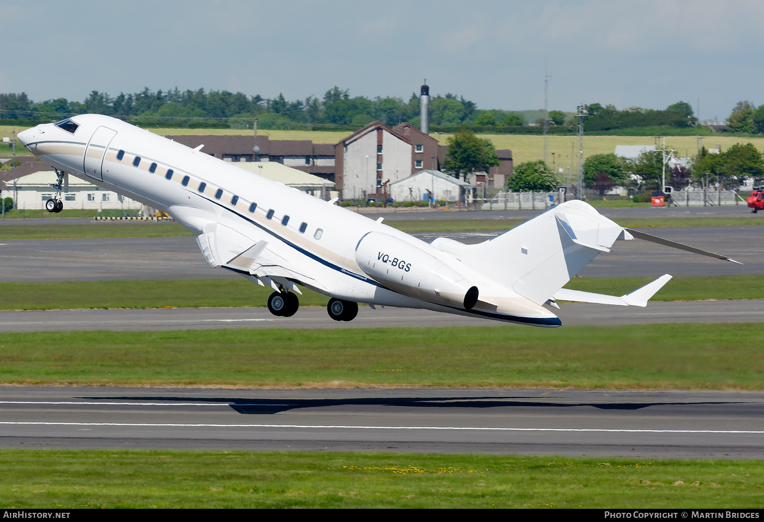 Aircraft Photo of VQ-BGS | Bombardier Global Express XRS (BD-700-1A10) | AirHistory.net #190107
