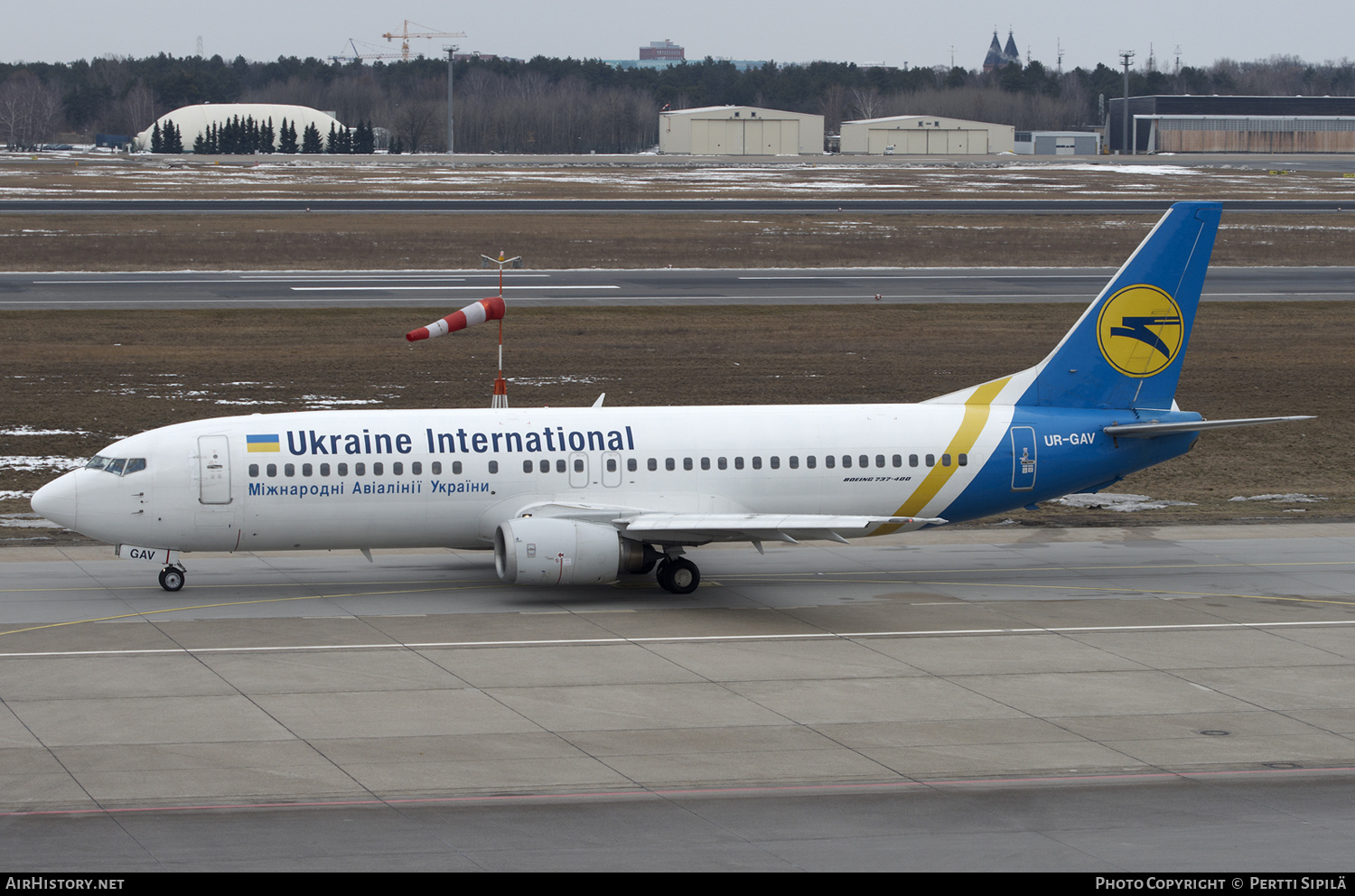 Aircraft Photo of UR-GAV | Boeing 737-4C9 | Ukraine International Airlines | AirHistory.net #190161