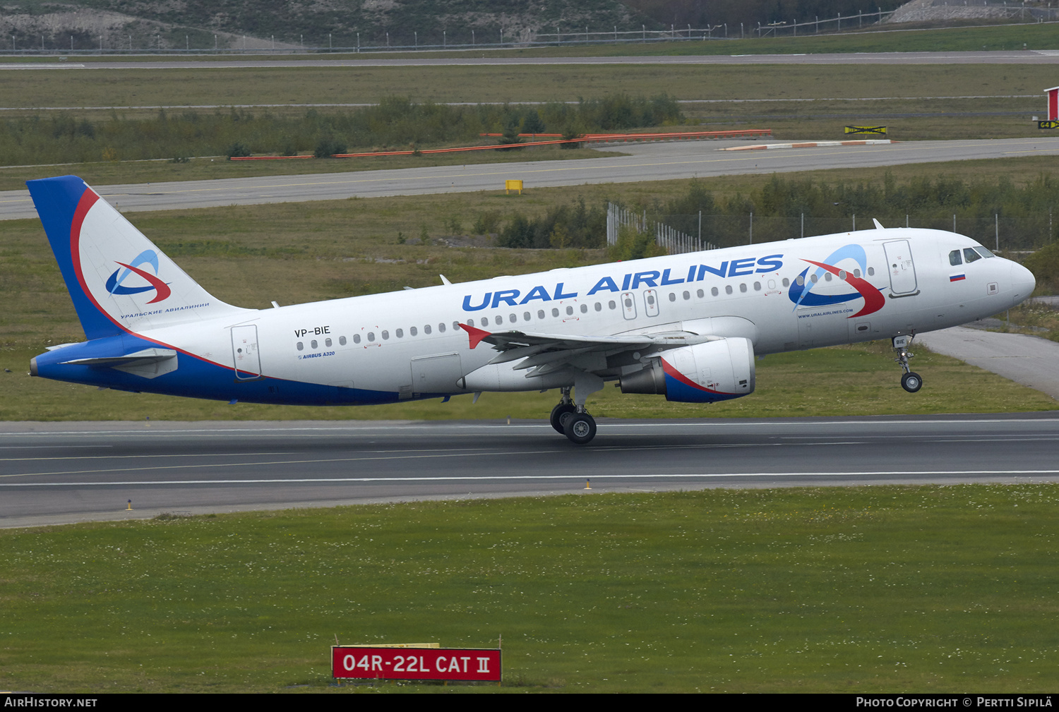 Aircraft Photo of VP-BIE | Airbus A320-214 | Ural Airlines | AirHistory.net #190295