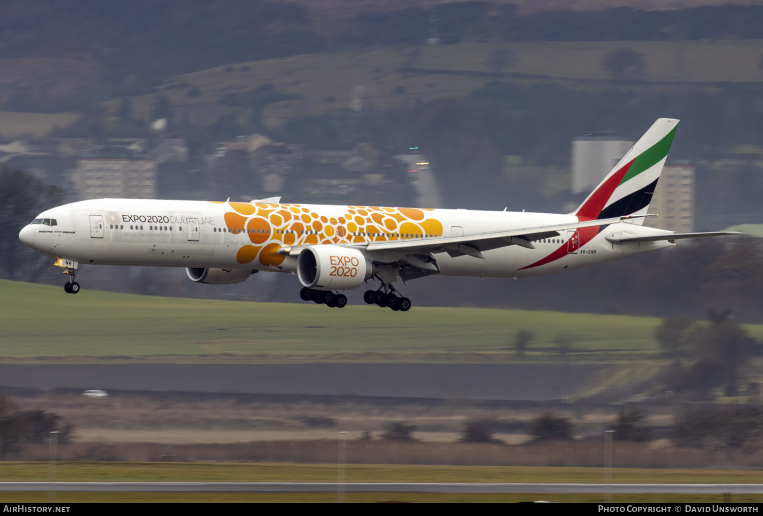 Aircraft Photo of A6-ENR | Boeing 777-31H/ER | Emirates | AirHistory.net #190388