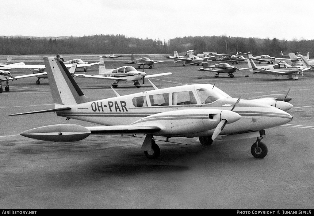 Aircraft Photo of OH-PAR | Piper PA-30-160 Twin Comanche B | AirHistory.net #190645