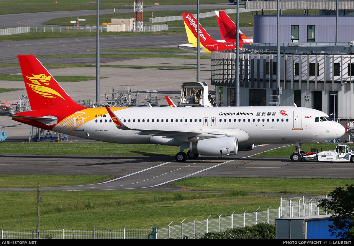 Aircraft Photo of B-1691 | Airbus A320-232 | Capital Airlines | AirHistory.net #190684