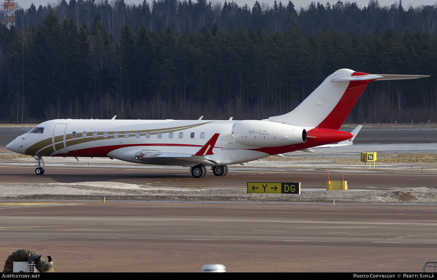 Aircraft Photo of VP-CZL | Bombardier Global 6000 (BD-700-1A10) | AirHistory.net #190703