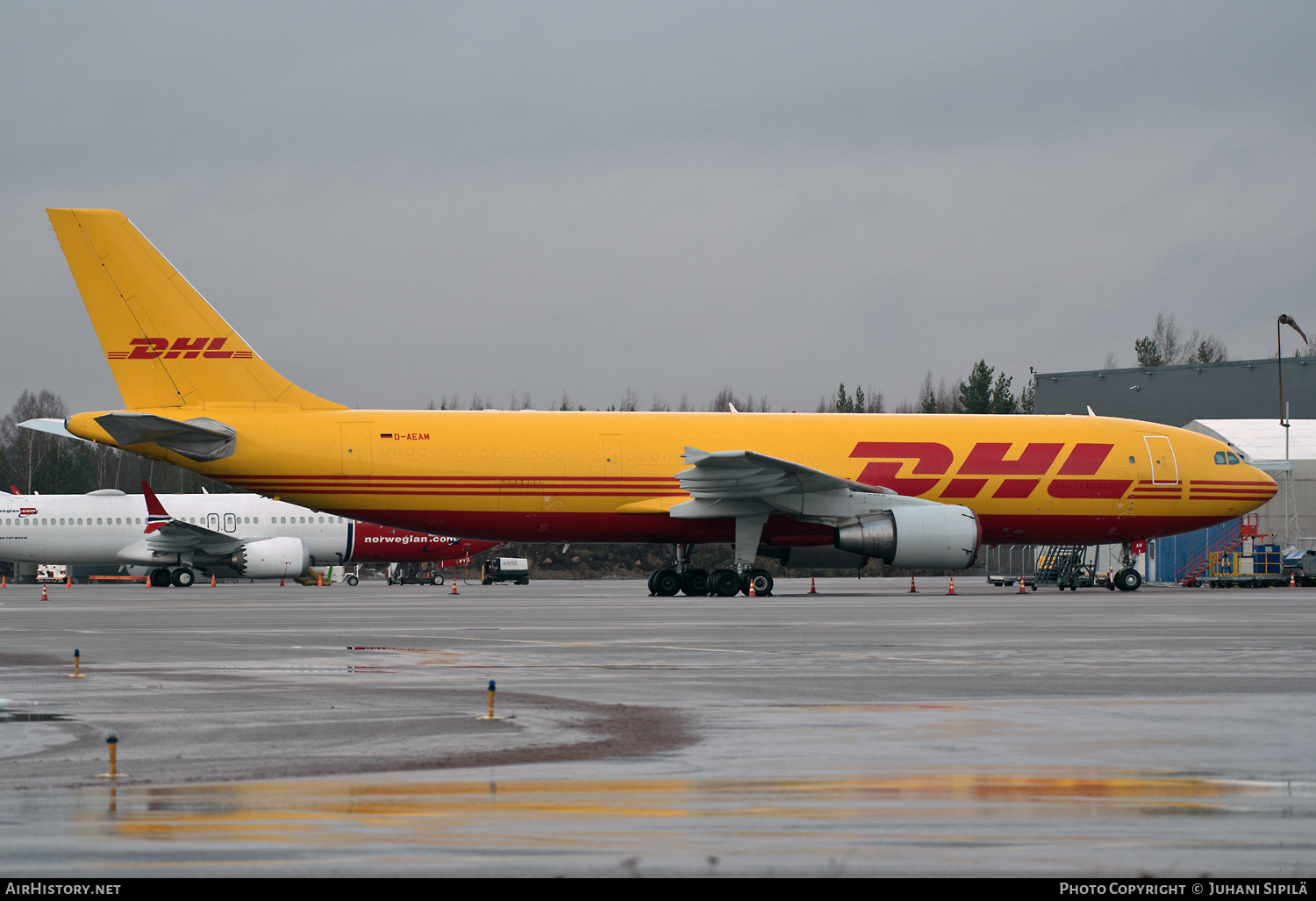 Aircraft Photo of D-AEAM | Airbus A300B4-622R(F) | DHL International | AirHistory.net #190838