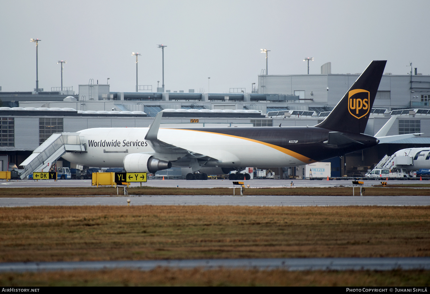 Aircraft Photo of N337UP | Boeing 767-34AF/ER | United Parcel Service - UPS | AirHistory.net #190842