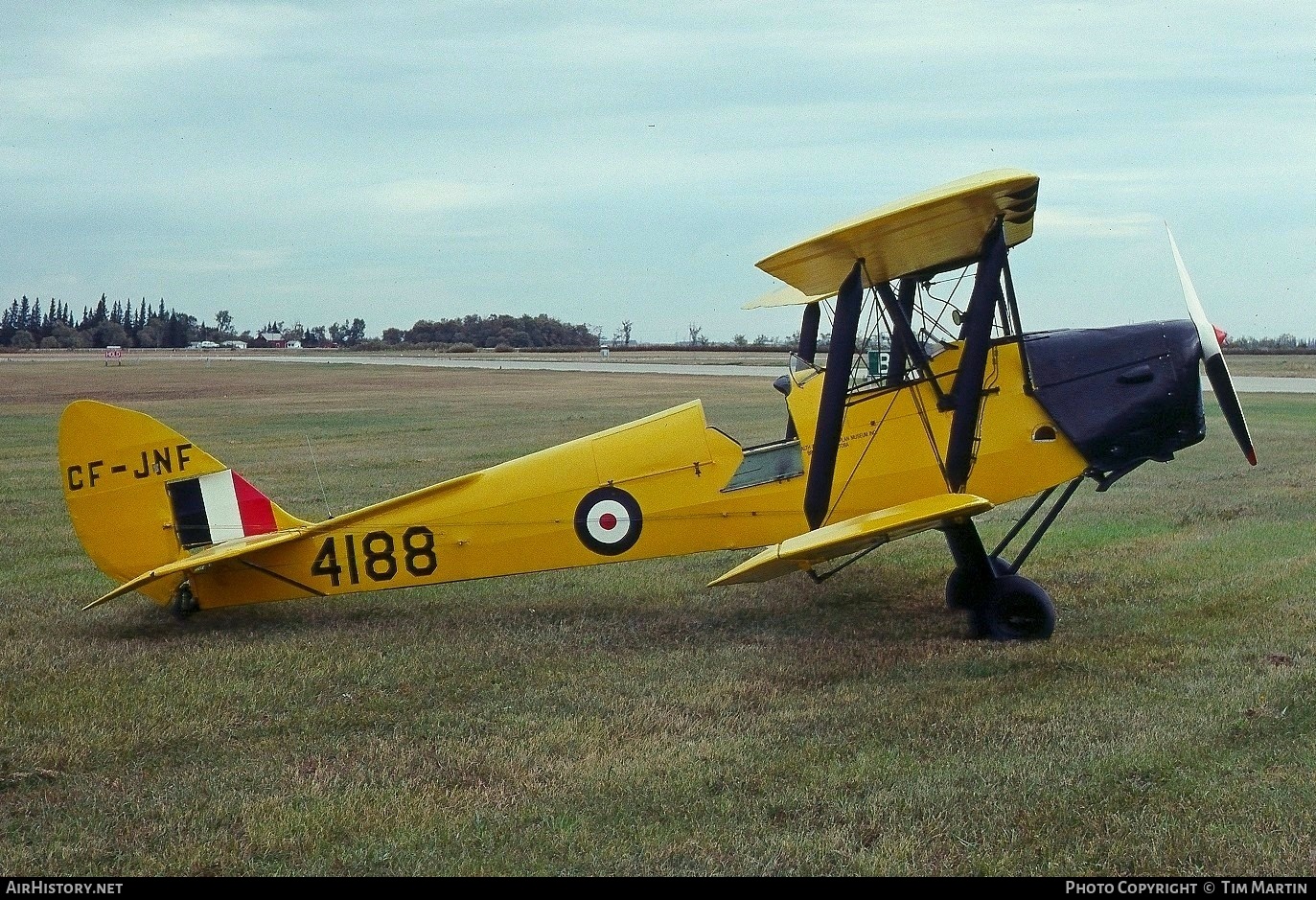 Aircraft Photo of CF-JNF / 4188 | De Havilland D.H. 82A Tiger Moth | Canada - Air Force | AirHistory.net #190901