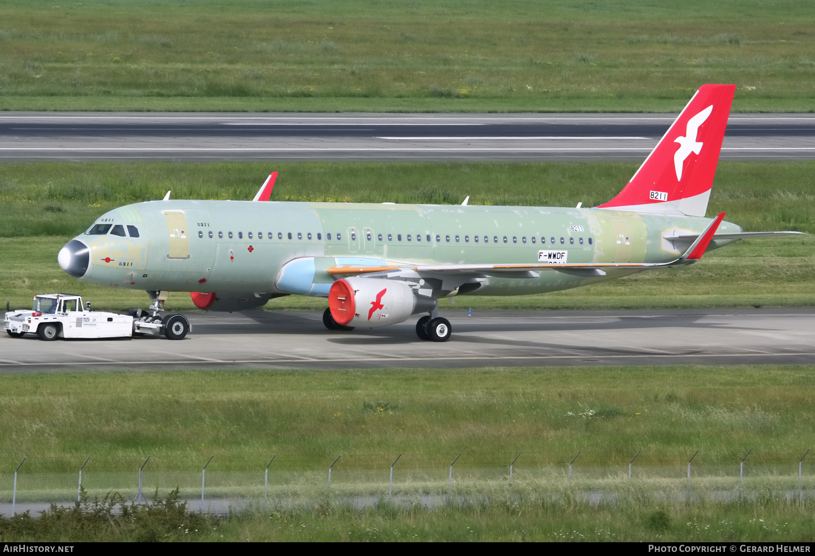 Aircraft Photo of F-WWDF | Airbus A320-214 | Air Arabia | AirHistory.net #191040