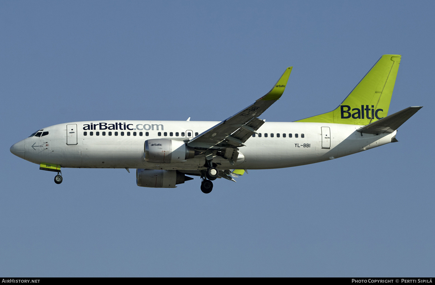 Aircraft Photo of YL-BBI | Boeing 737-33A | AirBaltic | AirHistory.net #191145