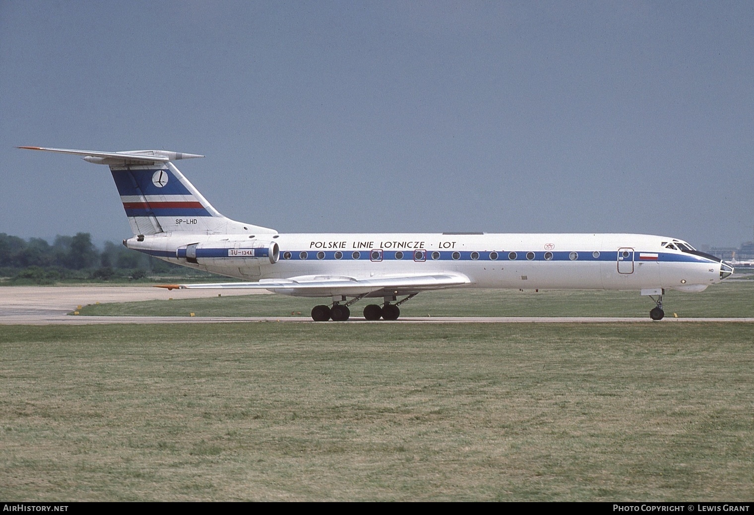 Aircraft Photo of SP-LHD | Tupolev Tu-134A | LOT Polish Airlines - Polskie Linie Lotnicze | AirHistory.net #191156