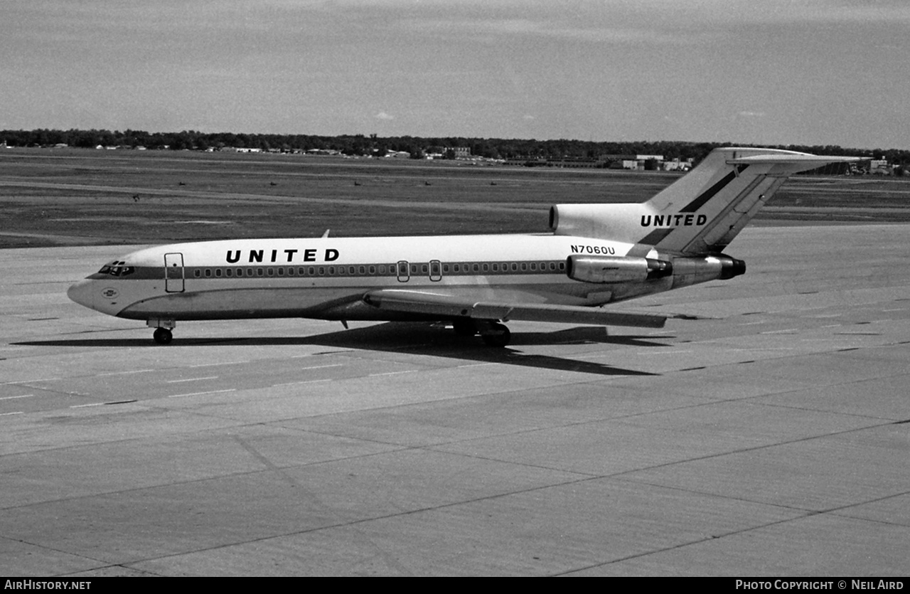Aircraft Photo of N7060U | Boeing 727-22 | United Air Lines | AirHistory.net #191259