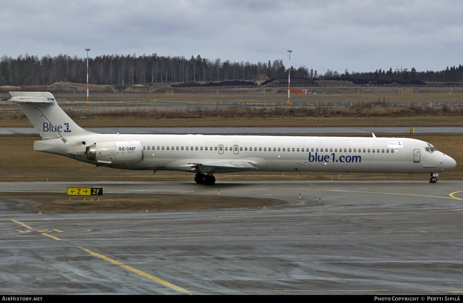 Aircraft Photo of SE-DMF | McDonnell Douglas MD-90-30 | Blue1 | AirHistory.net #191270