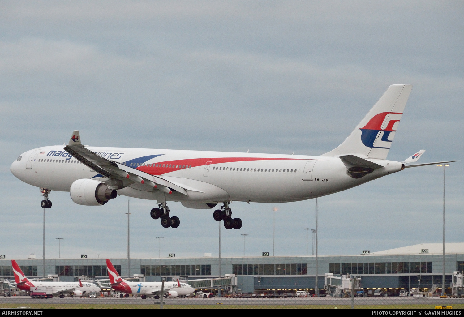 Aircraft Photo of 9M-MTH | Airbus A330-323 | Malaysia Airlines | AirHistory.net #191316