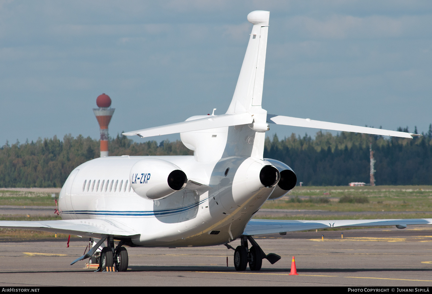 Aircraft Photo of LX-ZXP | Dassault Falcon 7X | AirHistory.net #191456