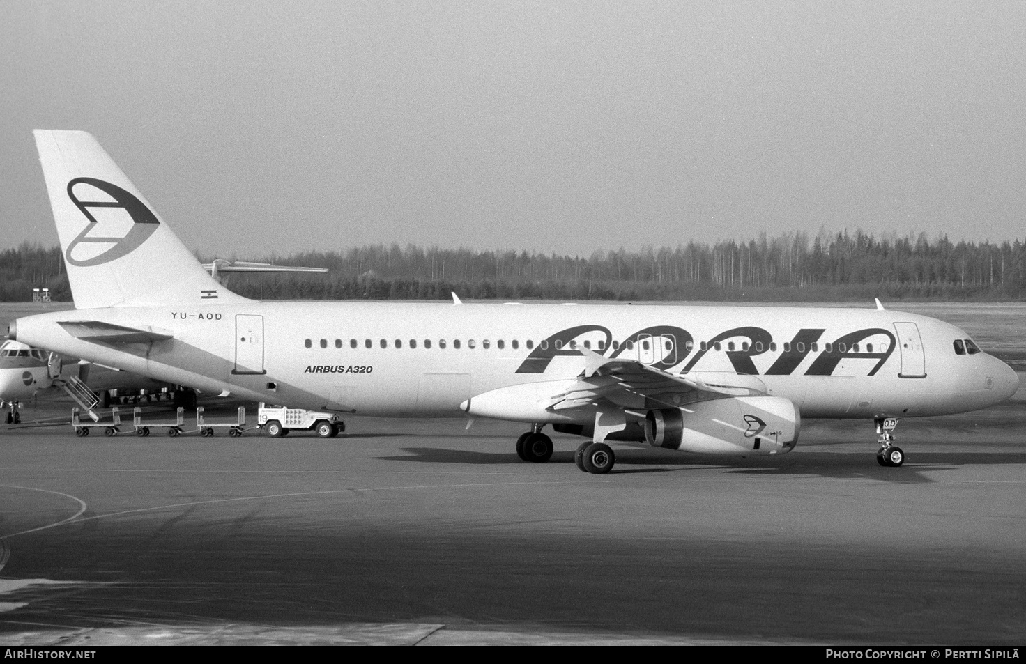 Aircraft Photo of YU-AOD | Airbus A320-231 | Adria Airways | AirHistory.net #191485