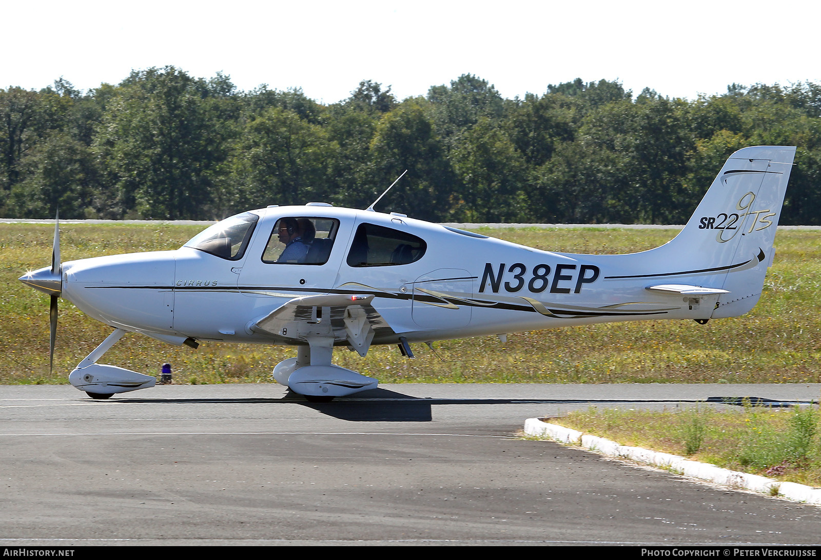 Aircraft Photo of N38EP | Cirrus SR-22 G2-GTS | AirHistory.net #191512