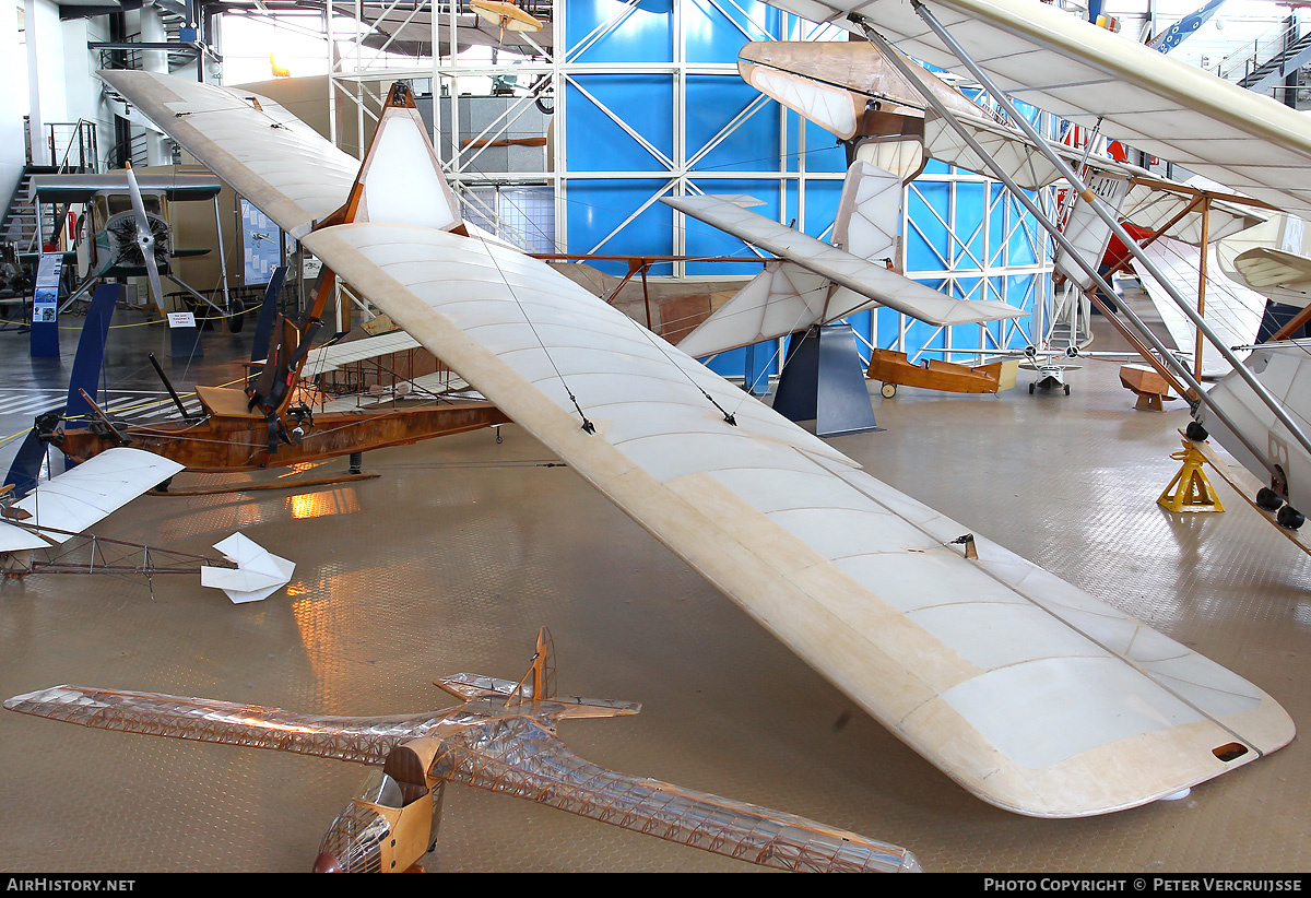 Aircraft Photo of No Reg | Schneider SG-38 Schulgleiter | AirHistory.net #191538