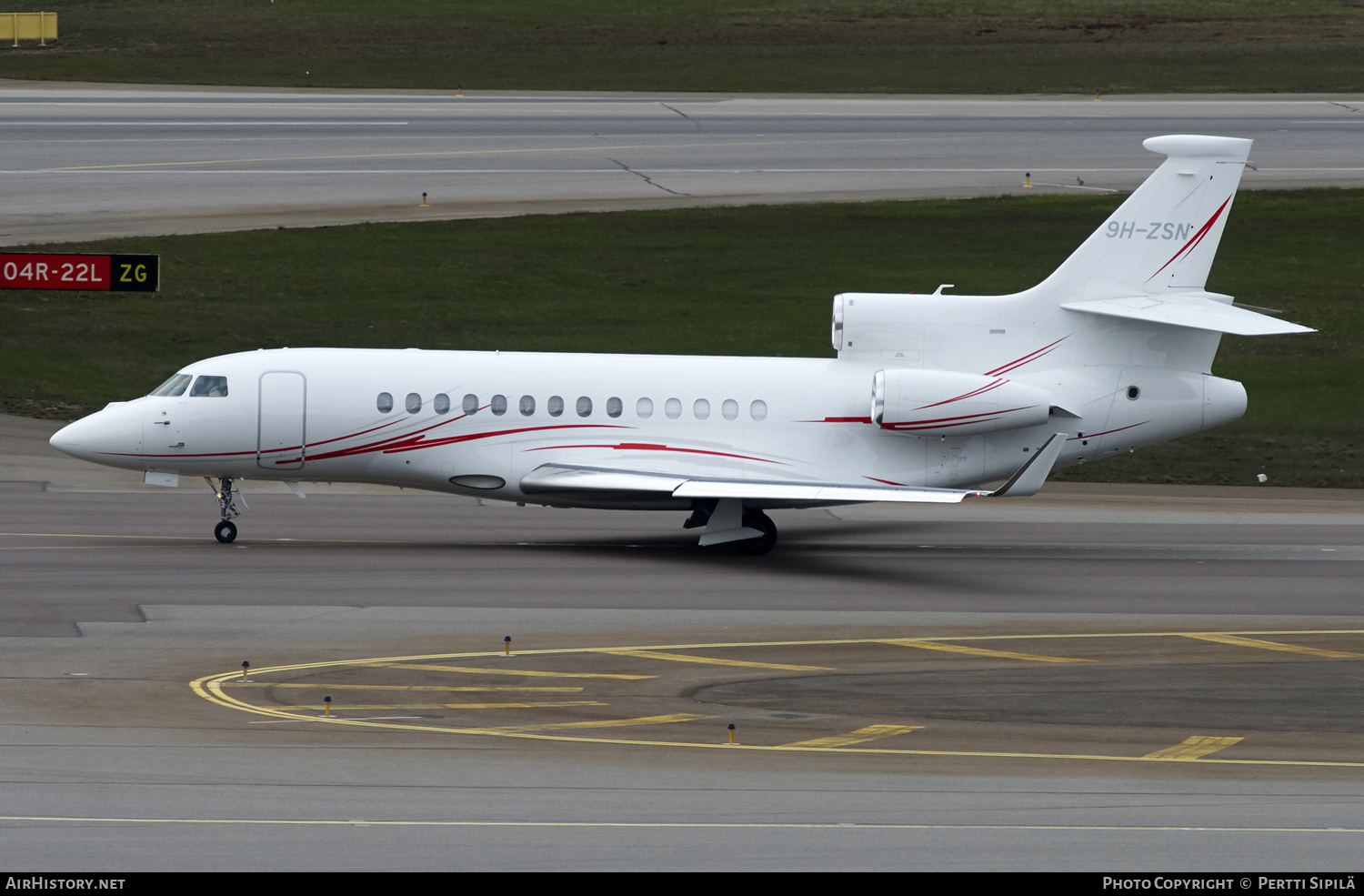 Aircraft Photo of 9H-ZSN | Dassault Falcon 7X | AirHistory.net #191555